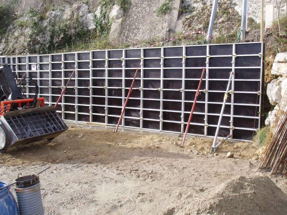 Mur-de-soutenement-béton.jpeg
