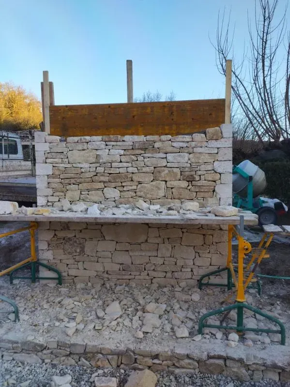 pierre-apparente-renovation.jpg